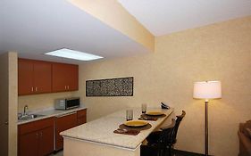 Quality Inn & Suites Downtown Phoenix